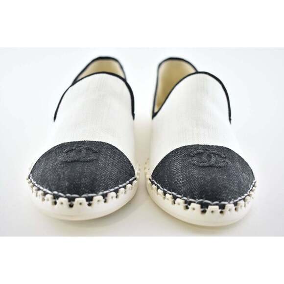 Chanel 19C White Black Fabric CC Logo Cap Toe Moccasin Ballet Loafer Flat 41 - Picture 6 of 8